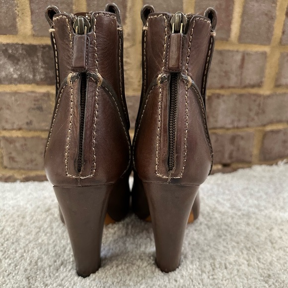 Givenchy Leather Open Toe Heeled Ankle Booties - Picture 5 of 11